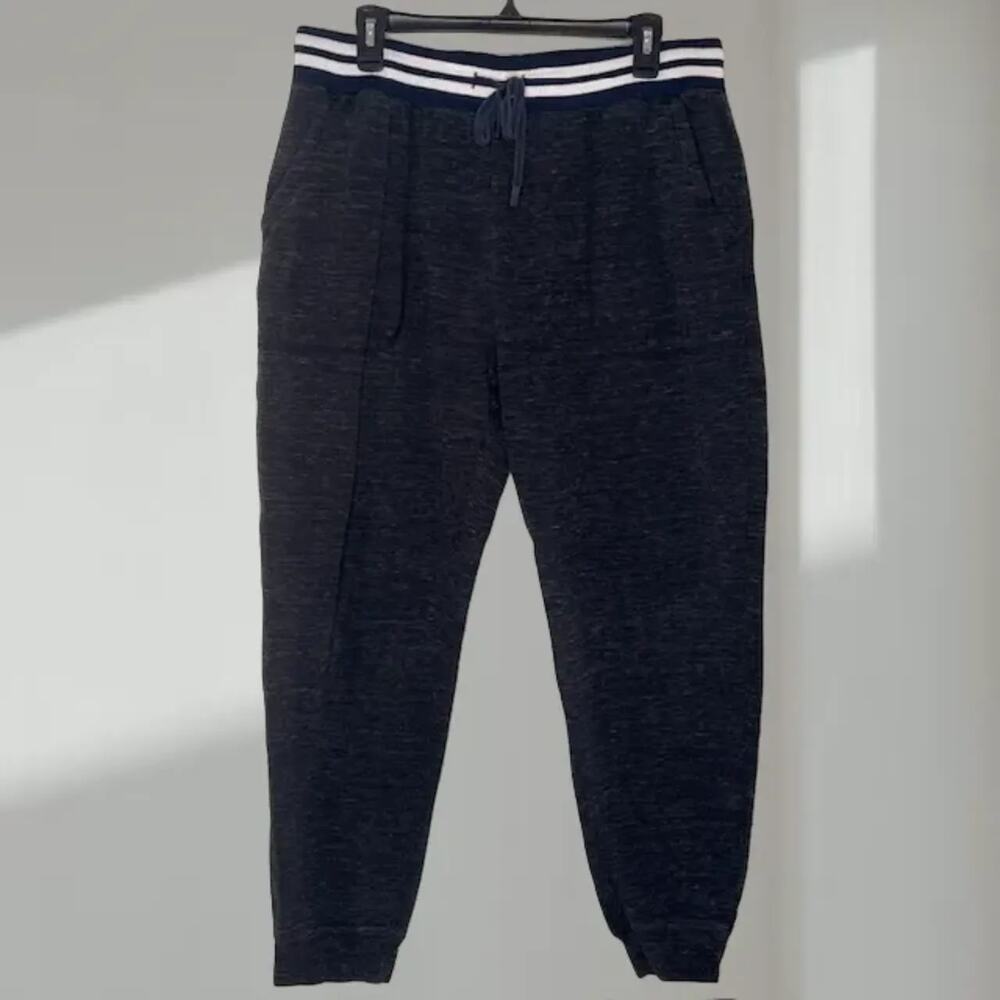 Psycho Bunny Skull Logo Jogger Sweatpants (Men’s M/L)